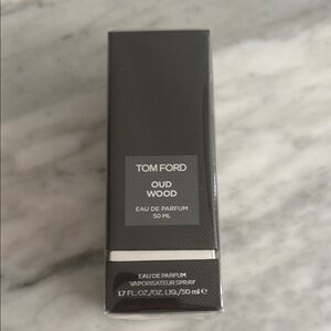 NIB and wrapping TOM FORD OUD WOOD
AUTHENTIC
